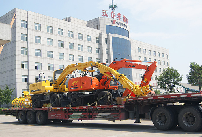 乐虎88国际集团6台新型挖掘机顺利出口乌兹别克斯坦