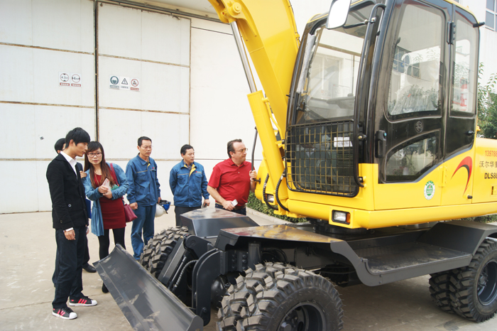 墨西哥客户访问乐虎88国际集团