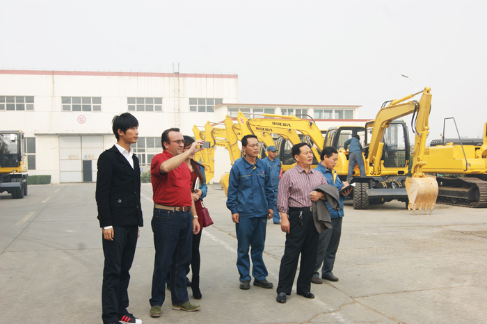 墨西哥客户访问乐虎88国际集团