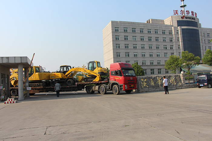 乐虎88国际集团10台轮式挖掘机顺利出口秘鲁 乐虎88国际集团10台轮式挖掘机顺利出口秘鲁