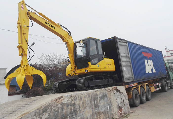 乐虎88国际集团2台履带挖掘机出口越南 乐虎88国际集团2台履带挖掘机出口越南