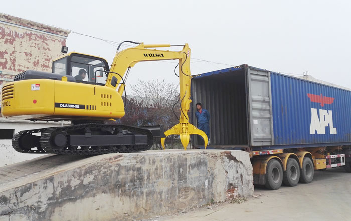 乐虎88国际集团2台履带挖掘机出口越南 乐虎88国际集团2台履带挖掘机出口越南