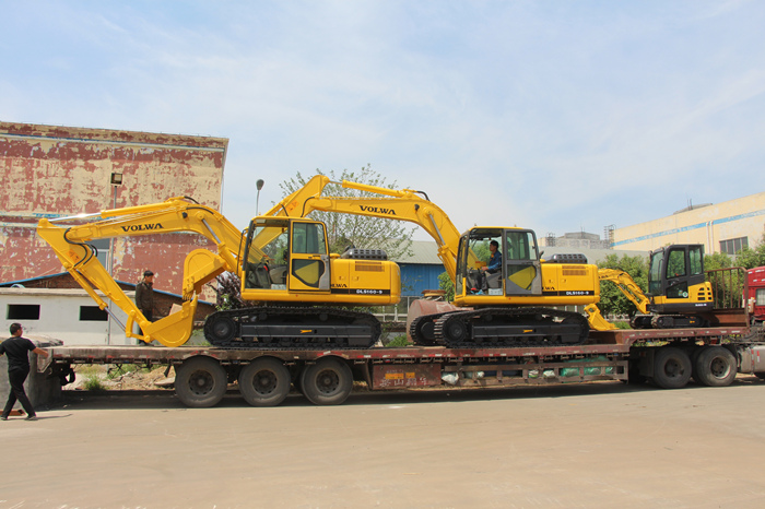 乐虎88国际一批挖掘机远征巴基斯坦 助力“一带一路” 乐虎88国际一批挖掘机远征巴基斯坦 助力“一带一路”