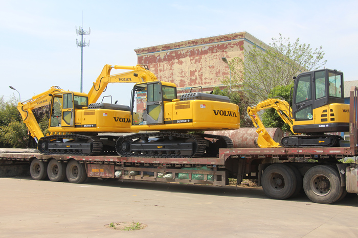 乐虎88国际一批挖掘机远征巴基斯坦 助力“一带一路” 乐虎88国际一批挖掘机远征巴基斯坦 助力“一带一路”