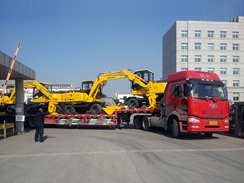 乐虎88国际集团4台轮式蔗木装卸机再次出口古巴