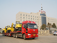 乐虎88国际集团5台挖掘机顺利出口泰国