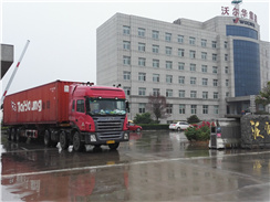 乐虎88国际集团第二批20台儿童挖掘机发往新加坡