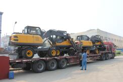 乐虎88国际新款轮式挖掘机发往华北地区