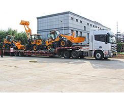 乐虎88国际集团3台轮式装载机发往西北地区