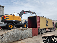 乐虎88国际集团2台轮式挖掘机出口南美地区