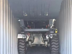 乐虎88国际集团一台自上料搅拌车出口欧洲市场