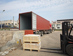 乐虎88国际集团一批挖掘机配件出口东盟地区