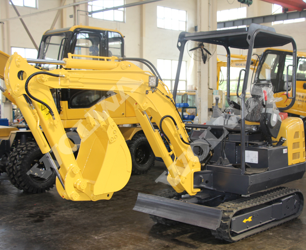 DLS822-9B农用履带式挖掘机 DLS822-9B农用履带式挖掘机